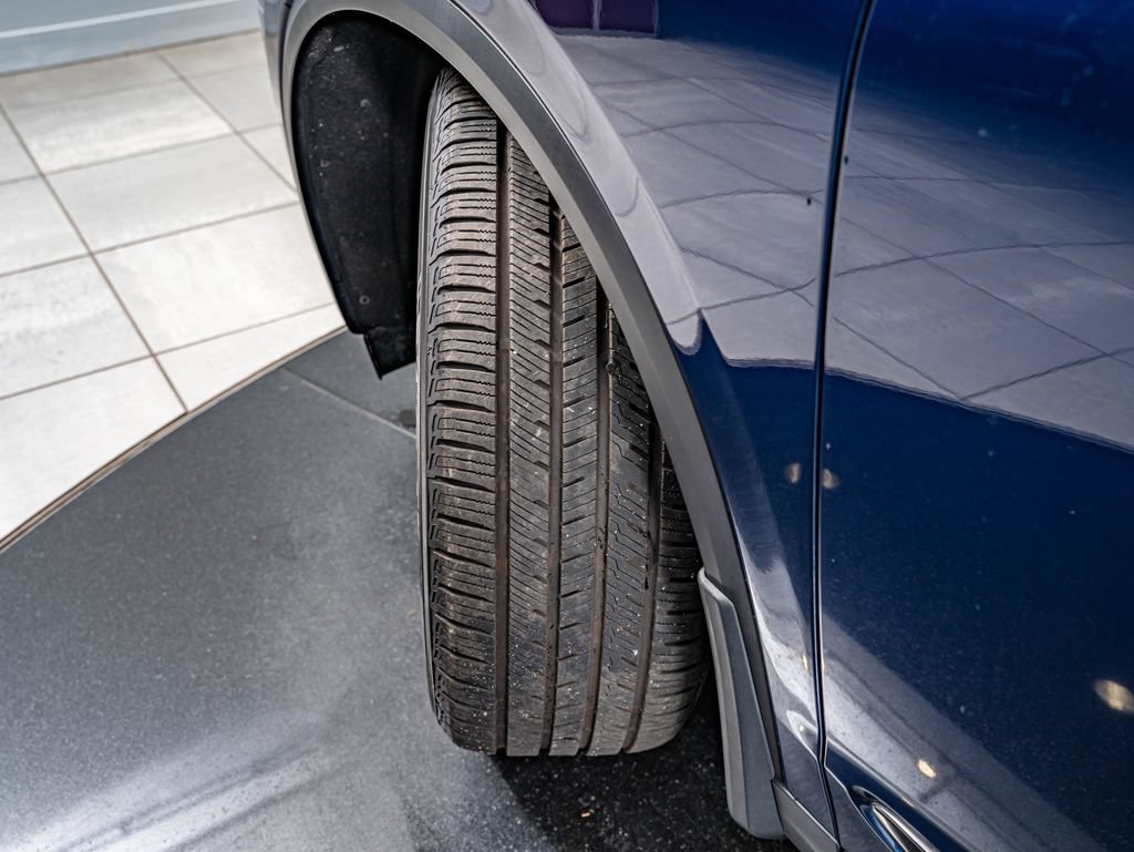 Certified 2022 Acura MDX FWD w/ Technology Package image 43