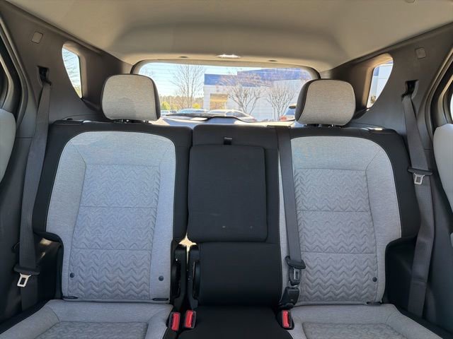 Used 2023 Chevrolet Equinox LT image 34