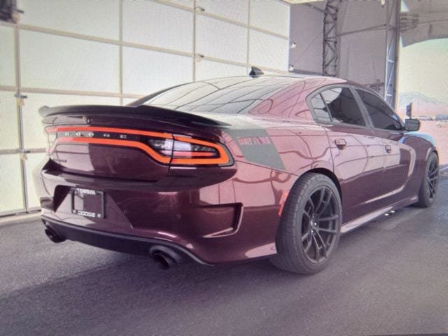 Used 2018 Dodge Charger R/T image 7