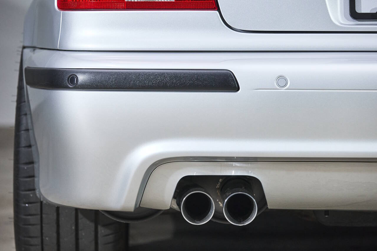 Used 2003 BMW M5 RWD image 23