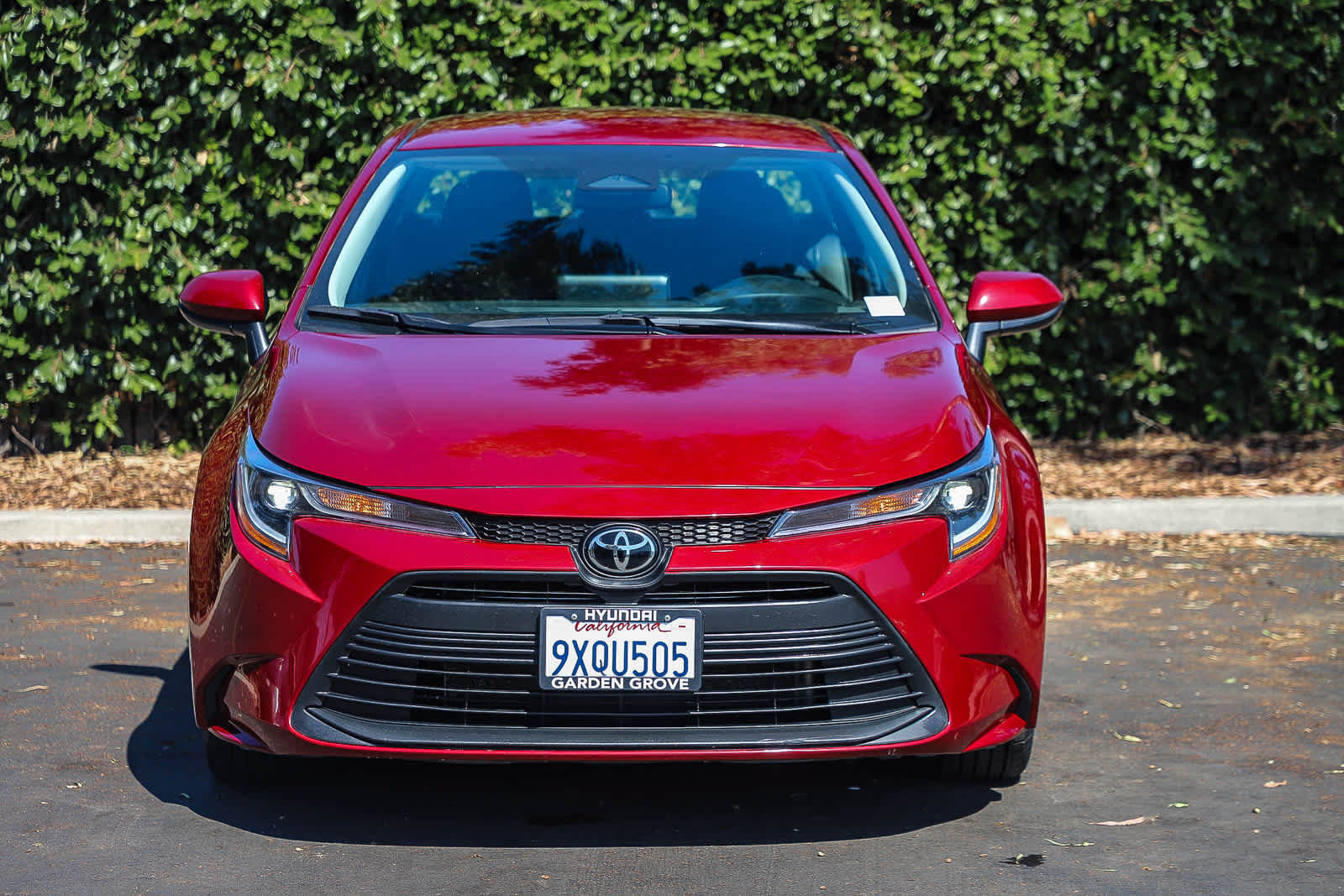 Used 2024 Toyota Corolla LE FWD image 2