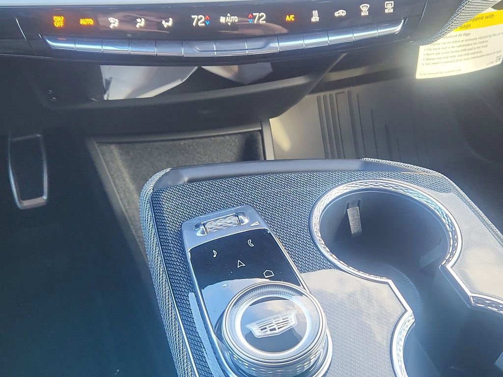 New 2026 Cadillac Optiq Sport 1 w/ LPO, Floor Liner Package image 15