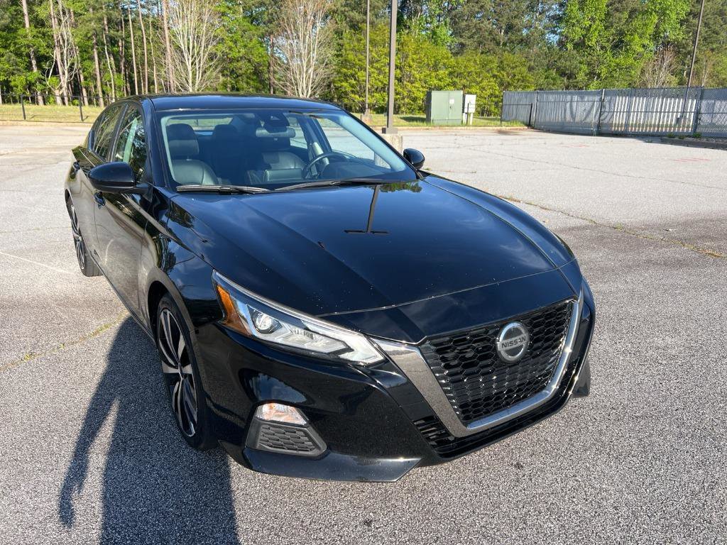 Used 2021 Nissan Altima 2.5 SR FWD image 2