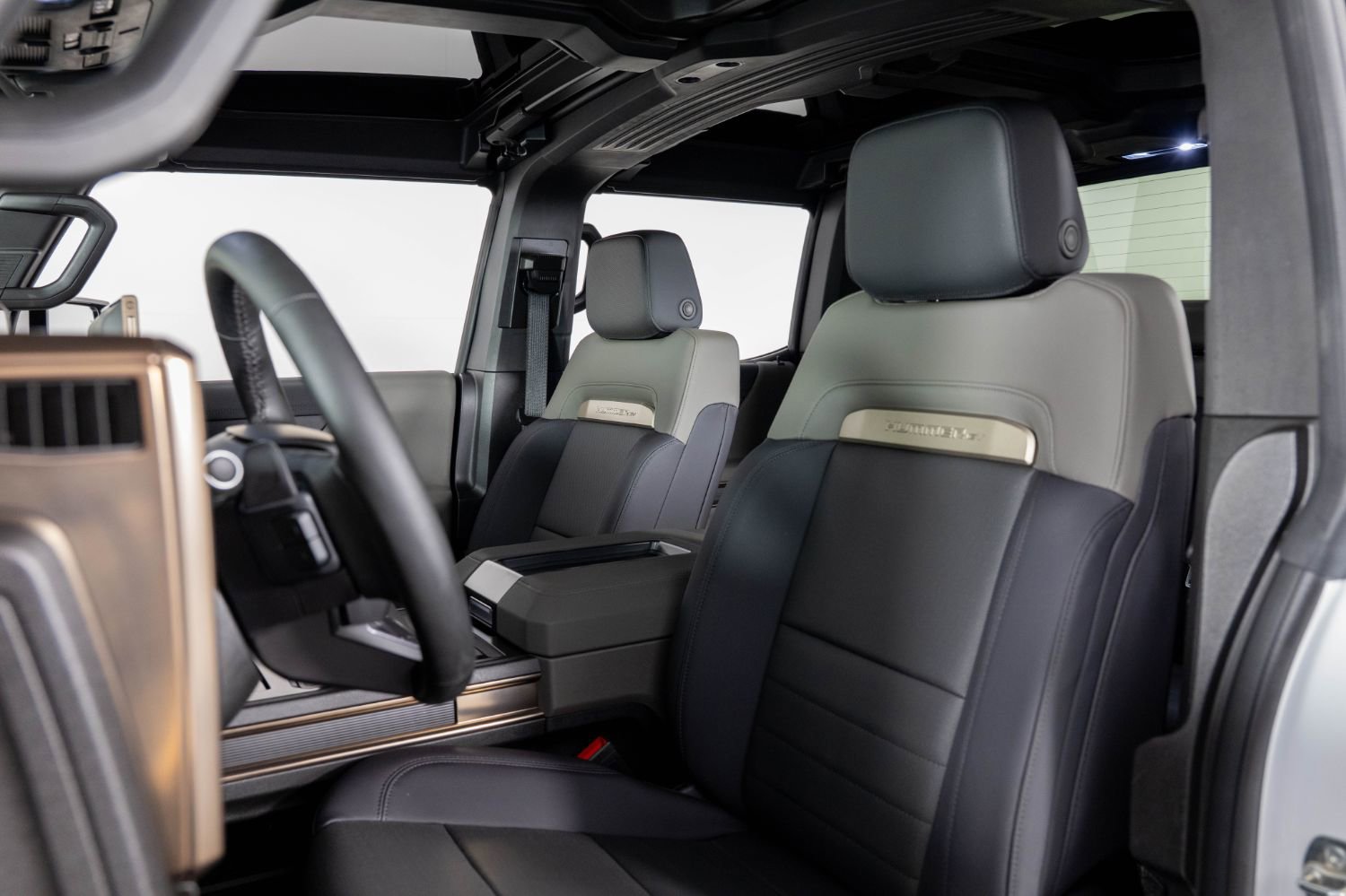 Used 2025 GMC Hummer EV 3X w/ Battery Pack, 24 Module Pack image 16