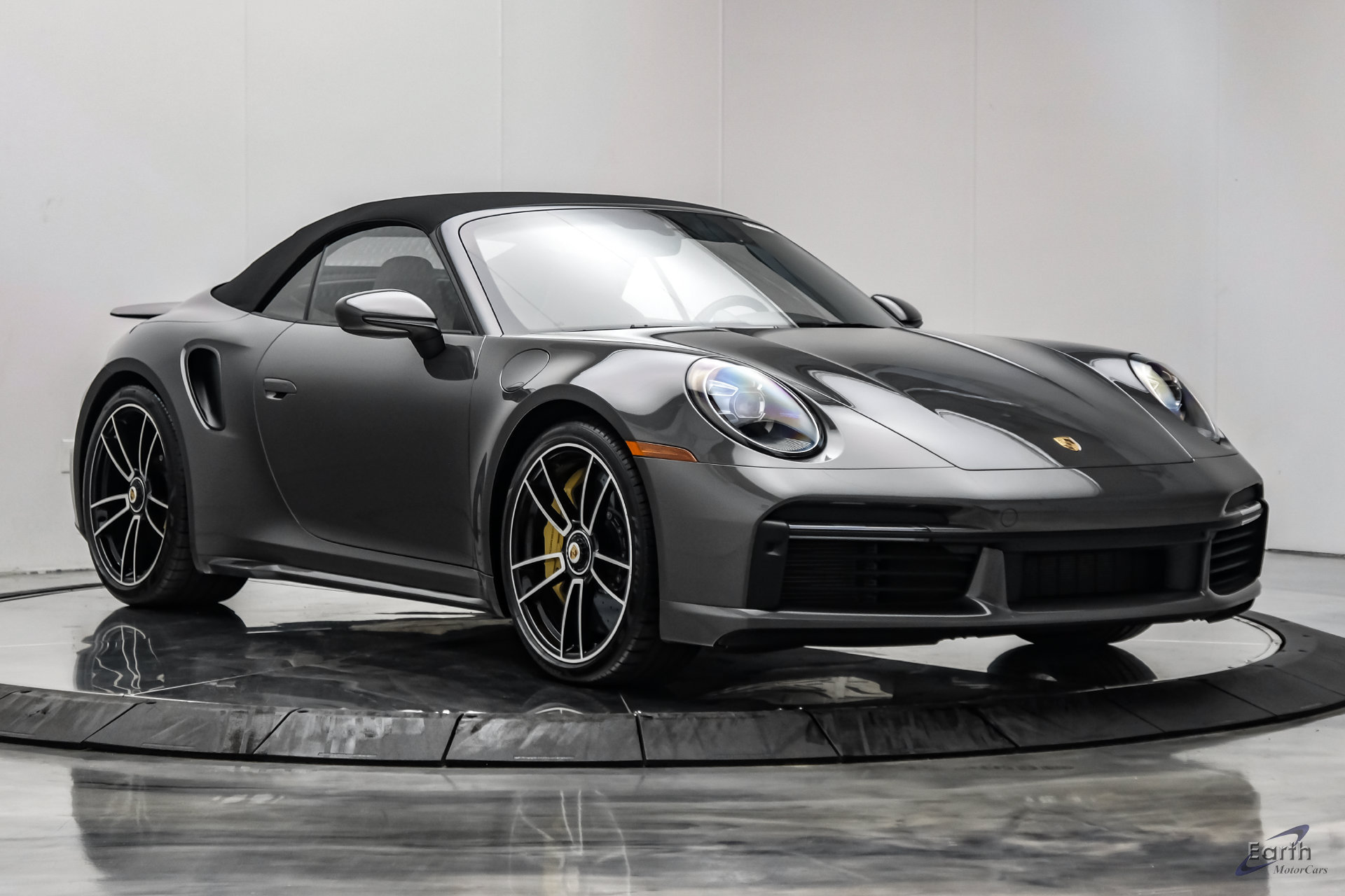 Used 2024 Porsche 911 Turbo S AWD/4WD image 31