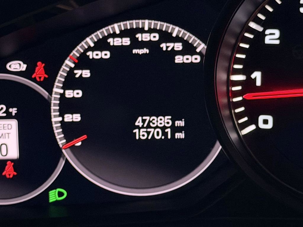 Certified 2023 Porsche Panamera 4S AWD/4WD image 22