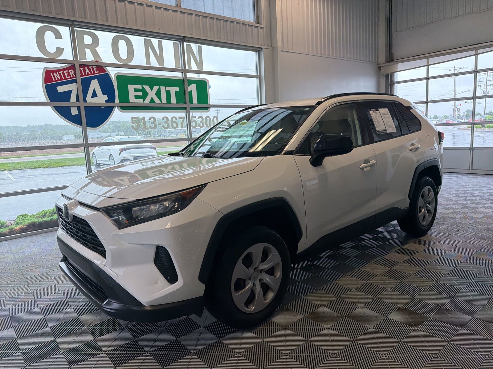 Used 2019 Toyota RAV4 LE w/ All Weather Liner Package AWD/4WD image 3