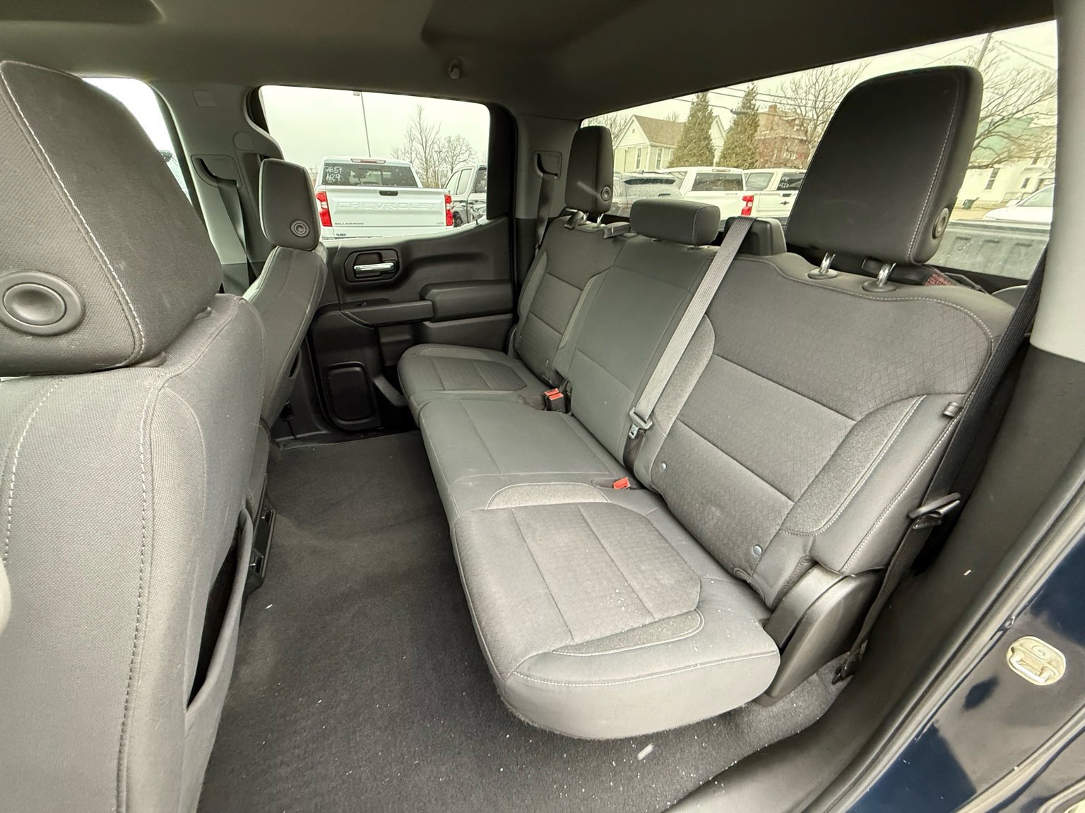 Used 2020 Chevrolet Silverado 1500 LT image 25