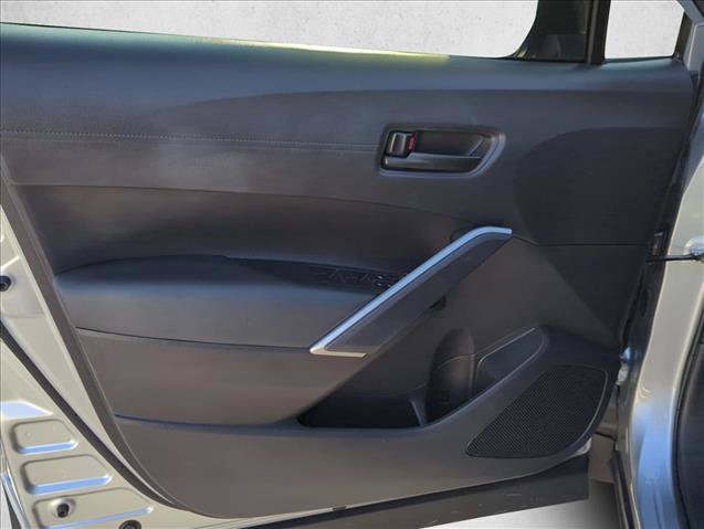 Certified 2025 Toyota Corolla Cross LE FWD image 7