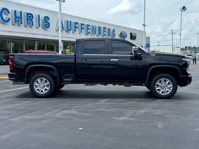 Used 2024 Chevrolet Silverado 2500 LT w/ Midnight Edition