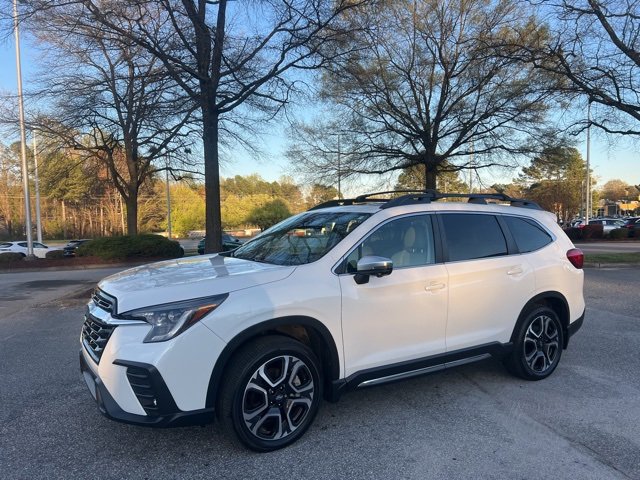 Used 2023 Subaru Ascent Limited w/ Technology Package image 1