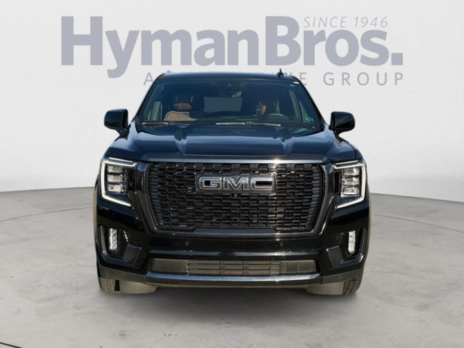 Used 2023 GMC Yukon XL Denali Ultimate AWD/4WD image 8