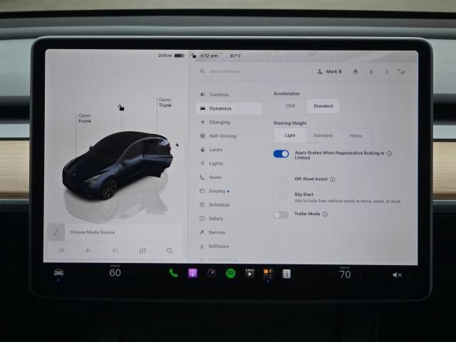 Used 2025 Tesla Model Y Long Range AWD/4WD image 41