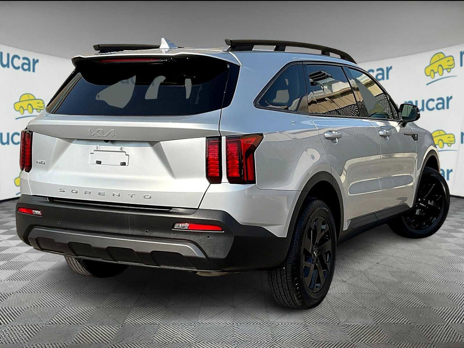 Used 2022 Kia Sorento S image 6
