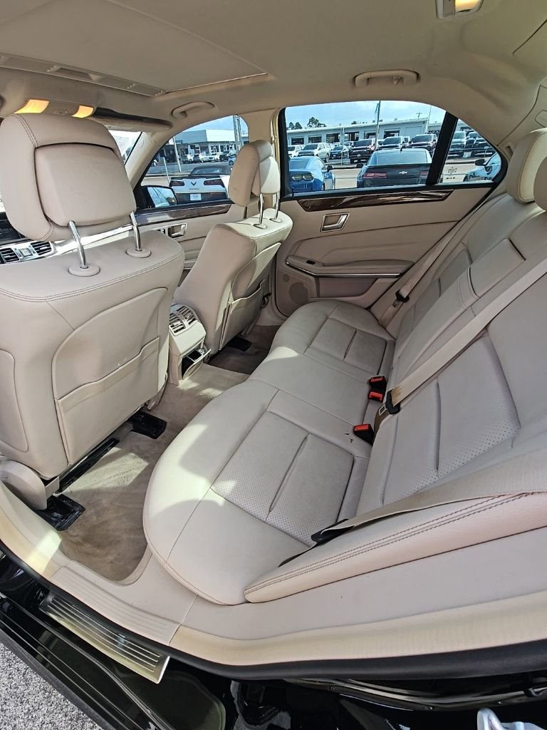Used 2016 Mercedes-Benz E 350 Sedan image 22