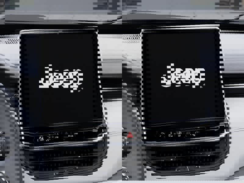 New 2026 Jeep Compass Limited image 18