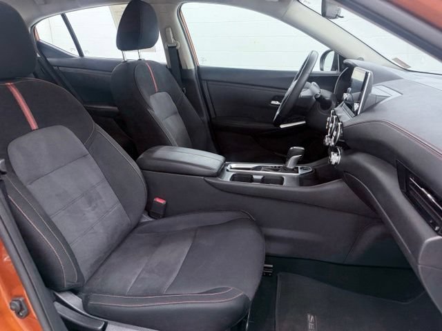 Used 2025 Nissan Sentra SR FWD image 17