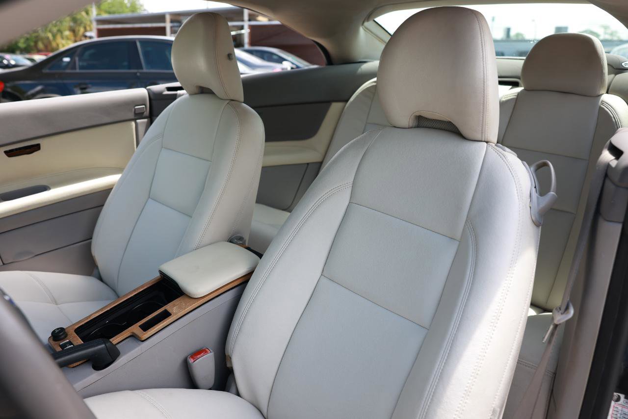 Used 2008 Volvo C70 T5 FWD image 6