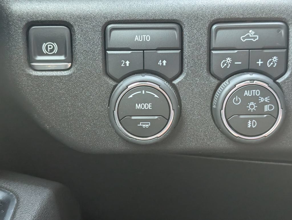 Used 2026 Chevrolet Silverado 1500 RST AWD/4WD image 11