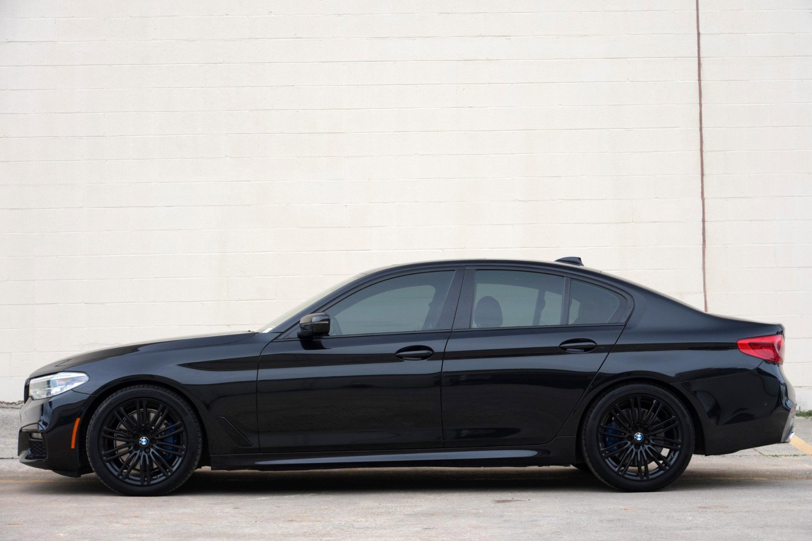 Used 2019 BMW 540i xDrive w/ M Sport Package AWD/4WD image 8