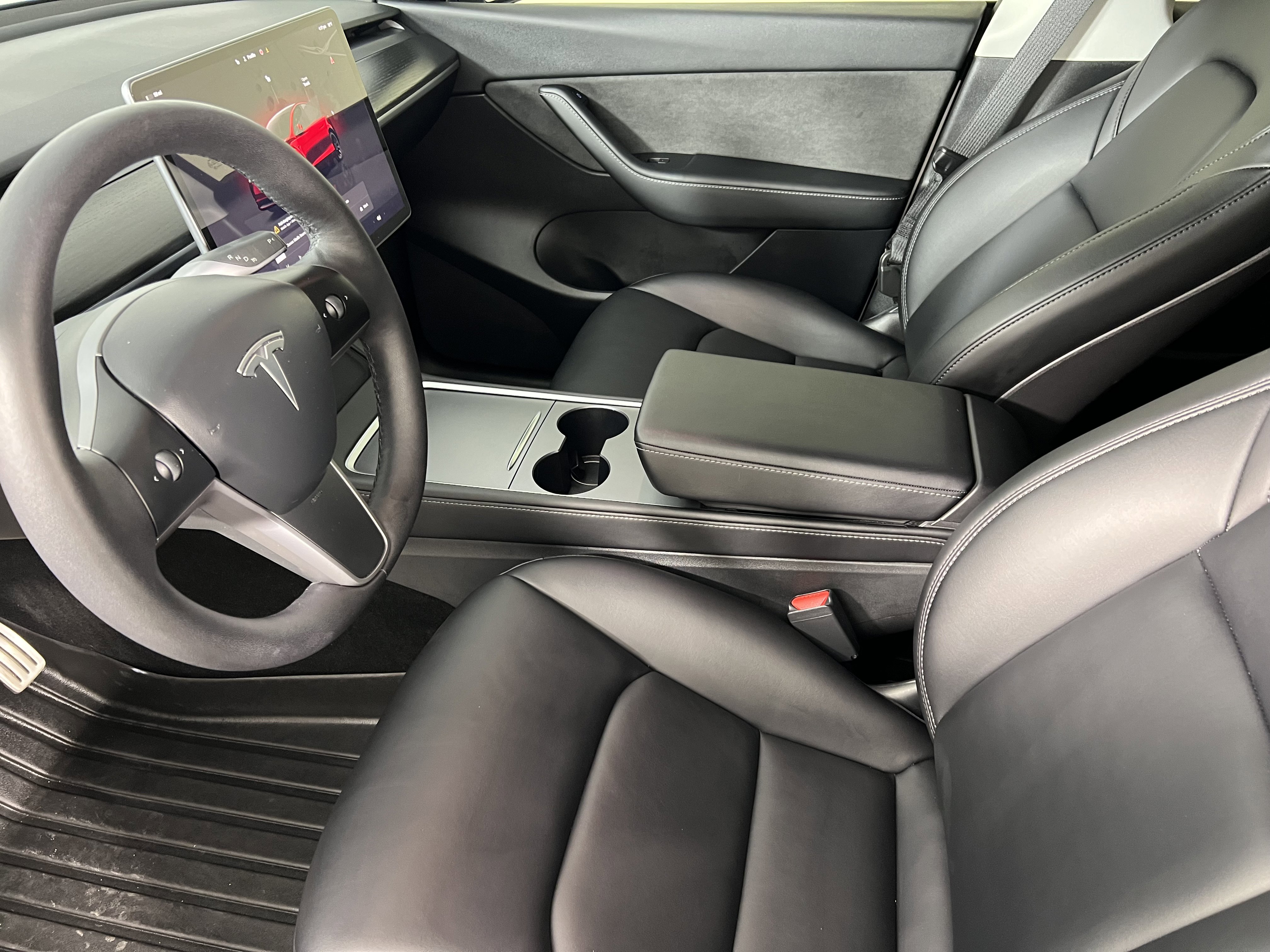 Used 2022 Tesla Model Y Performance AWD/4WD image 4