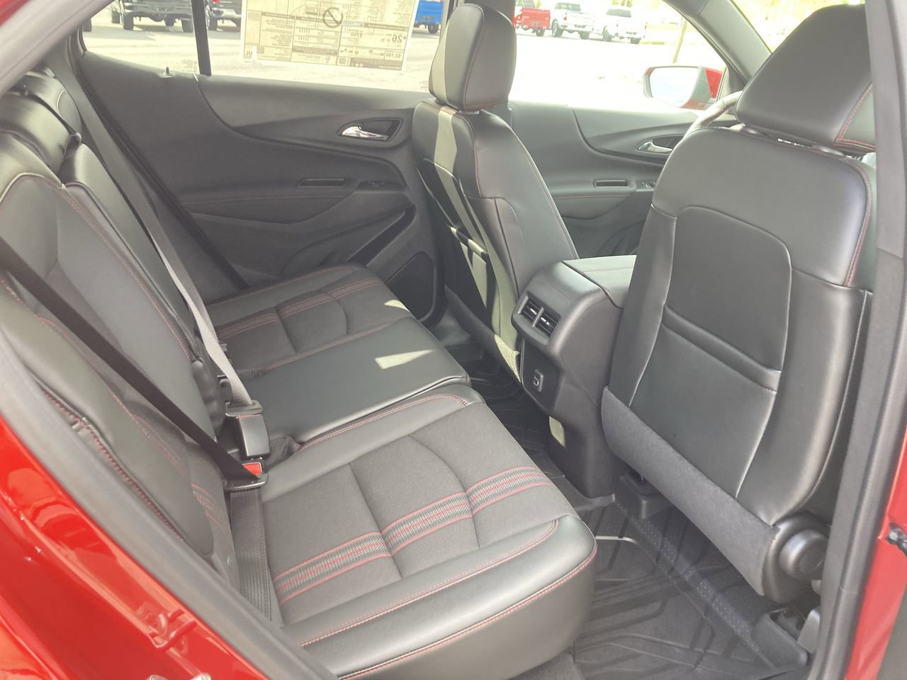 Used 2024 Chevrolet Equinox RS w/ LPO, Floor Liner Package AWD/4WD image 18