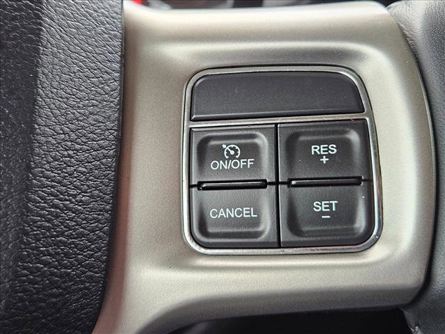 Used 2018 RAM 3500 Laramie w/ Convenience Group AWD/4WD image 22