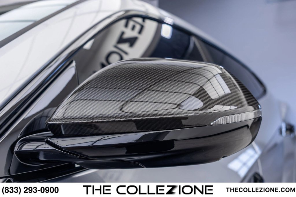 Used 2026 Lamborghini Urus SE AWD/4WD image 17