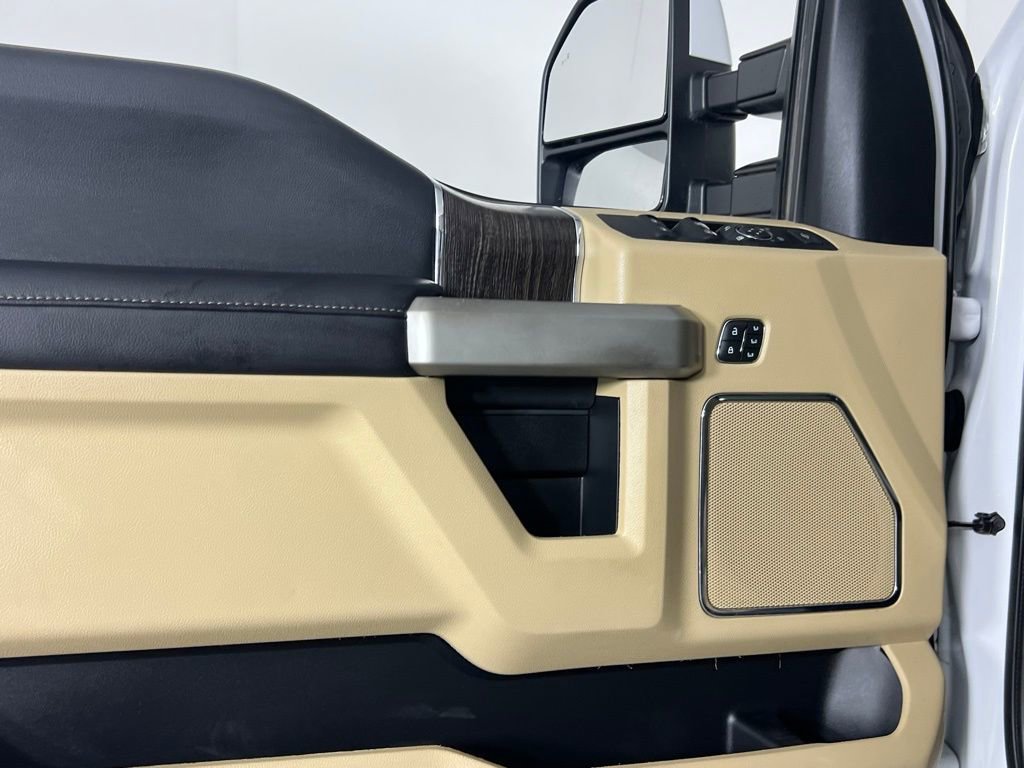 Used 2021 Ford F250 Lariat w/ Lariat Value Package image 24