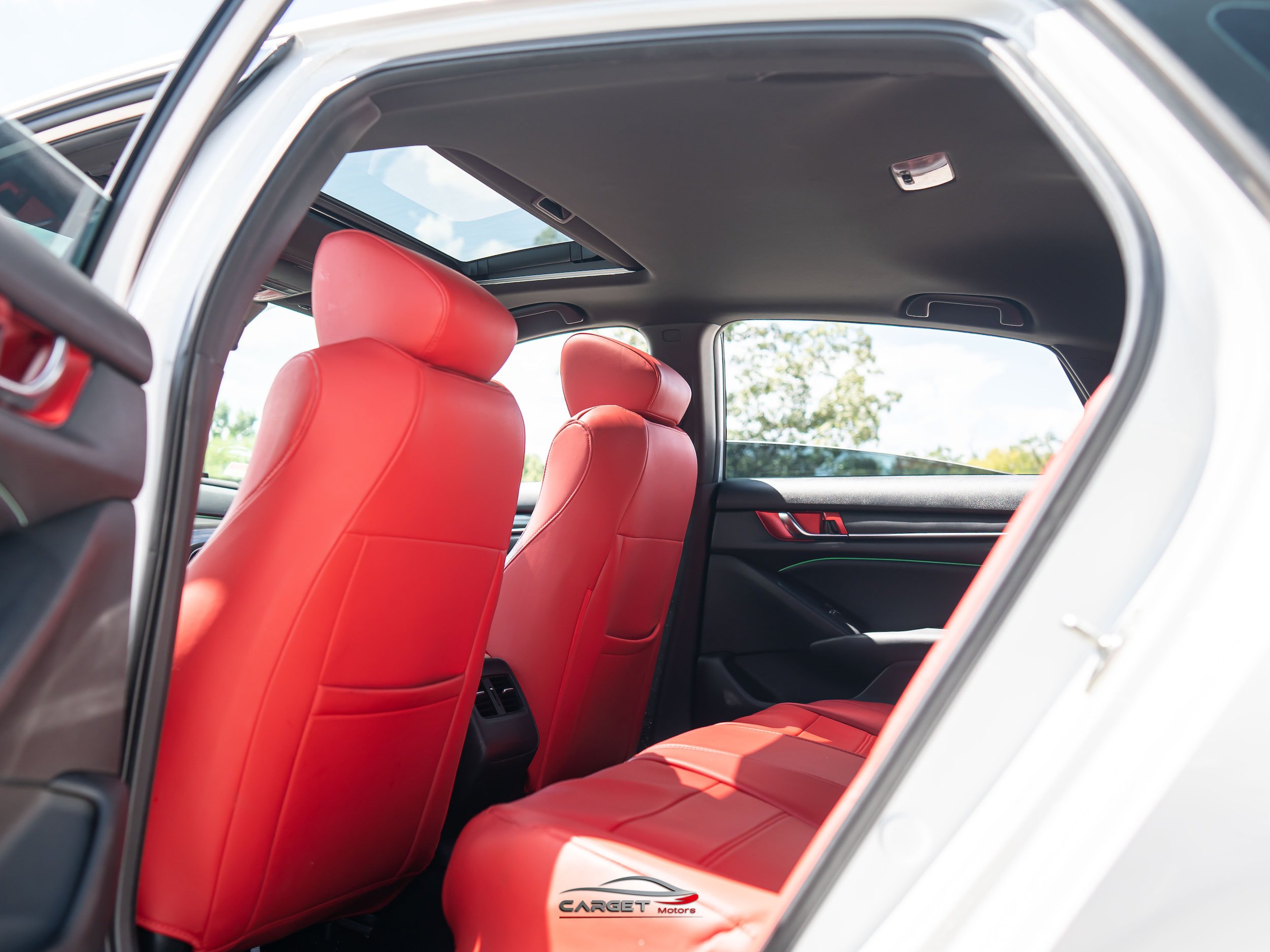 Used 2018 Honda Accord Sport image 21