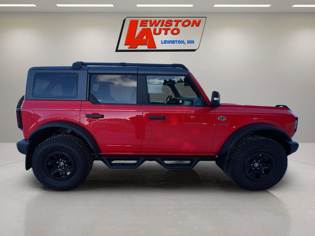 Used 2023 Ford Bronco Wildtrak image 13