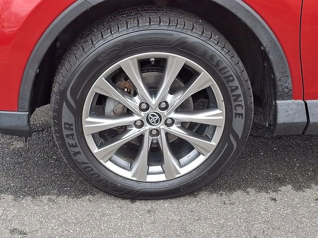 Used 2017 Toyota RAV4 Limited w/ Advanced Technology Package image 8