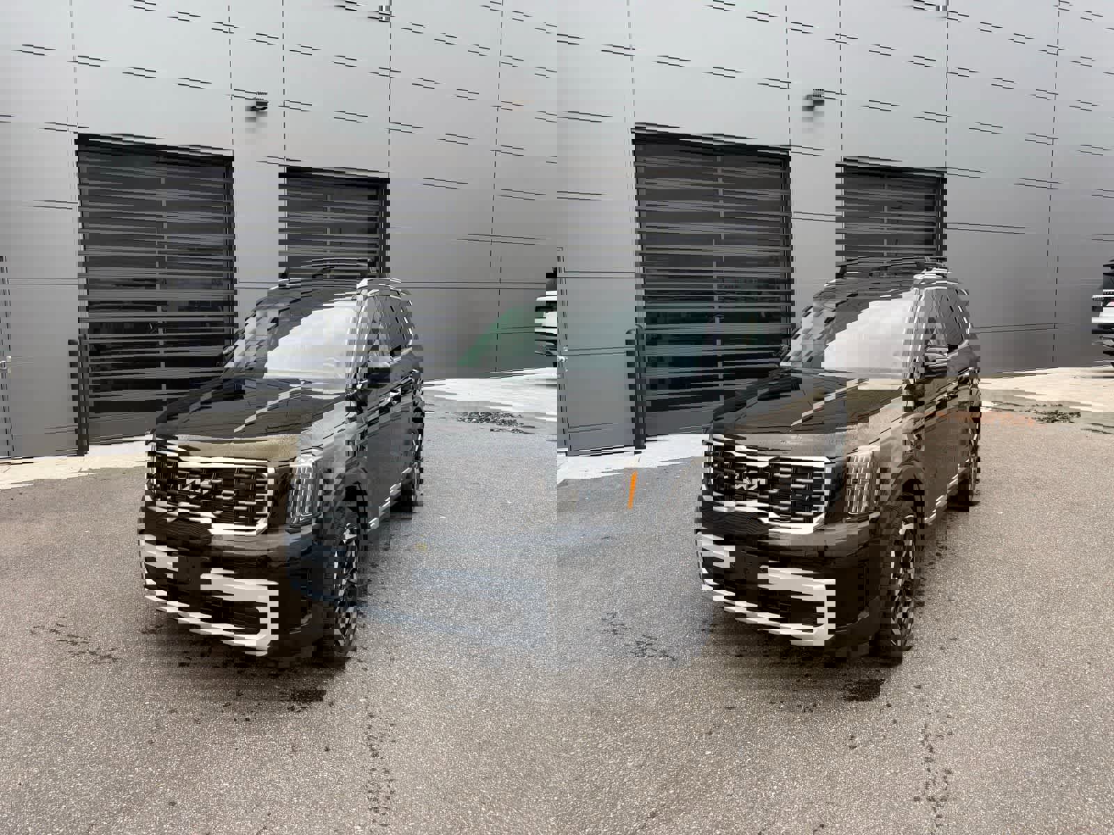 Used 2023 Kia Telluride S