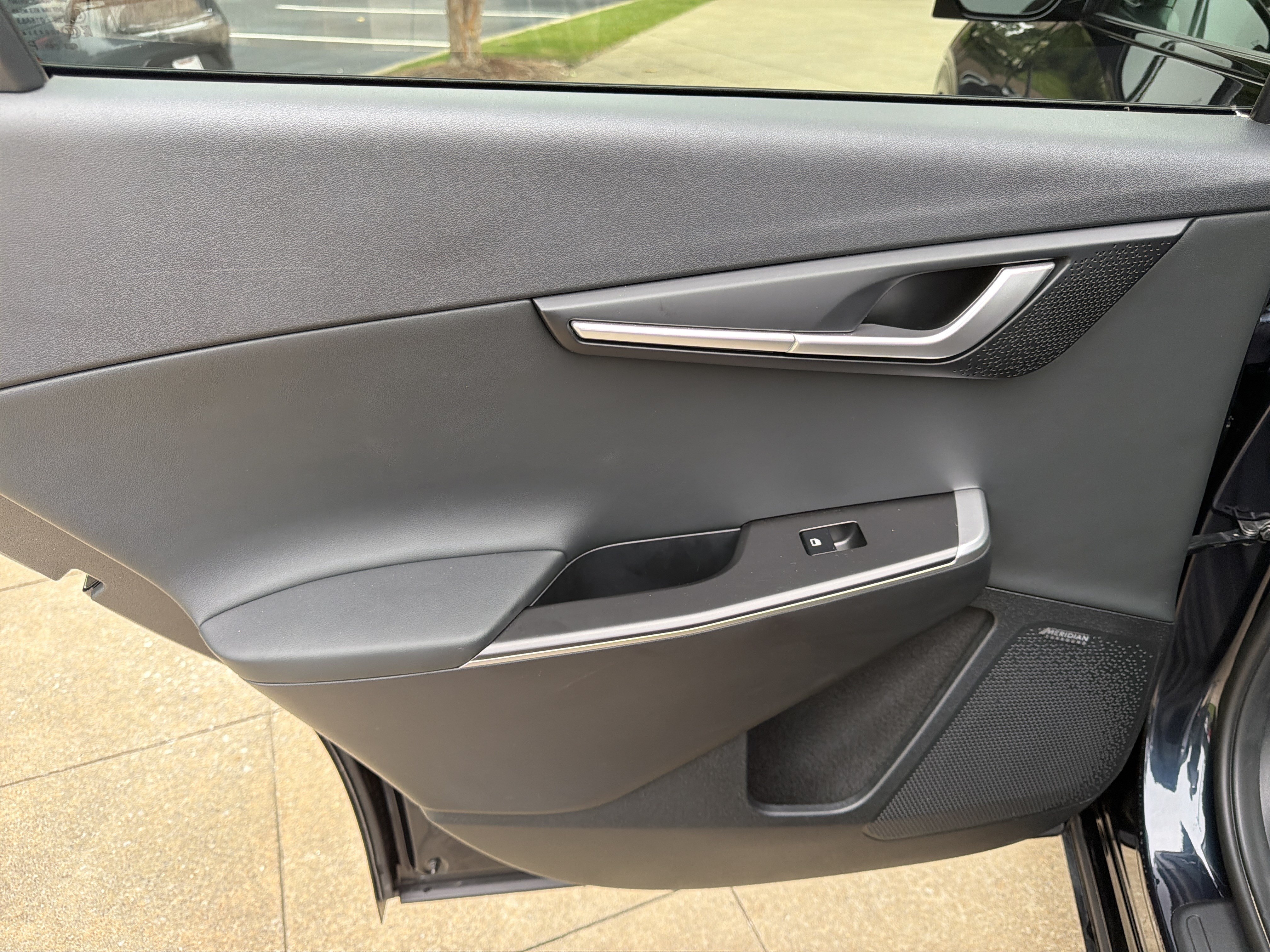 Used 2022 Kia EV6 Wind AWD/4WD image 22