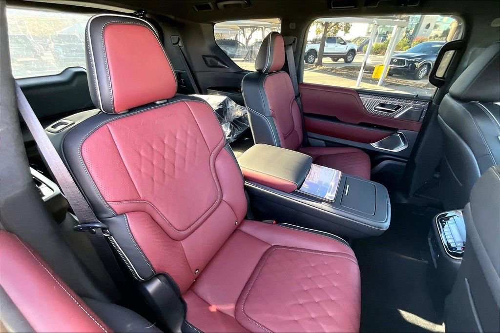 New 2026 INFINITI QX80 Autograph w/ Premium Cargo Package image 21