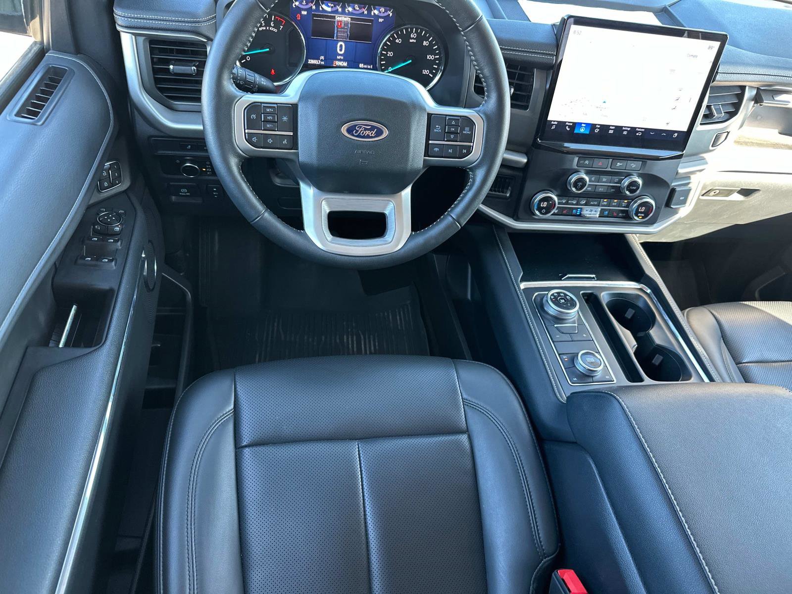 Certified 2024 Ford Expedition XLT AWD/4WD image 12