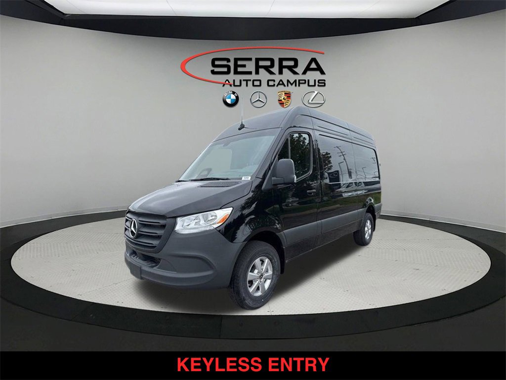 Used 2025 Mercedes-Benz Sprinter 2500 image 13