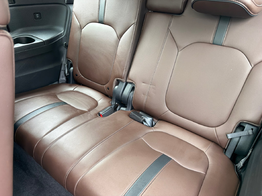 Used 2025 Honda Pilot Elite image 24