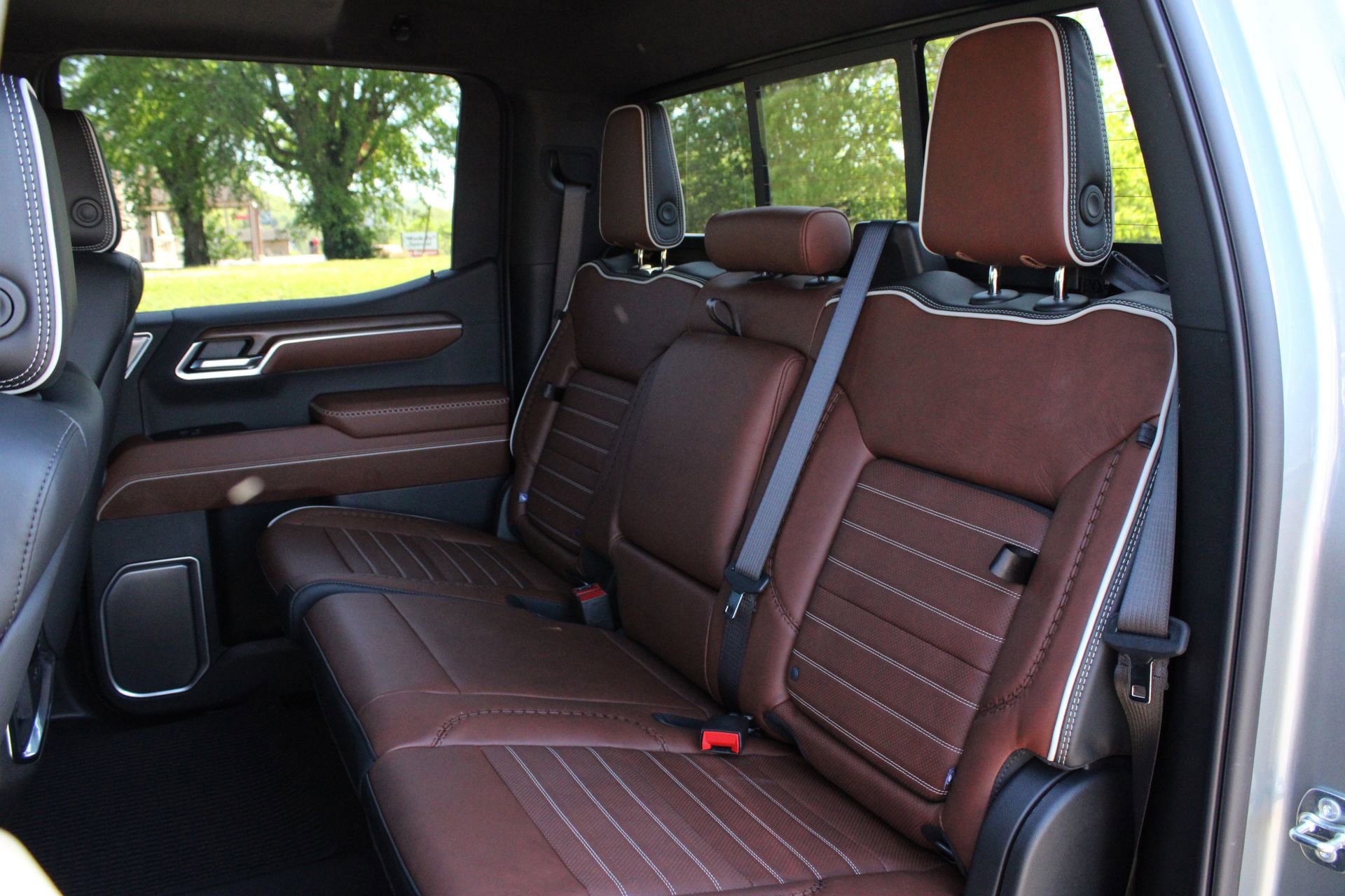 New 2026 GMC Sierra 1500 Denali Ultimate w/ LPO, Black Badging Package AWD/4WD image 20