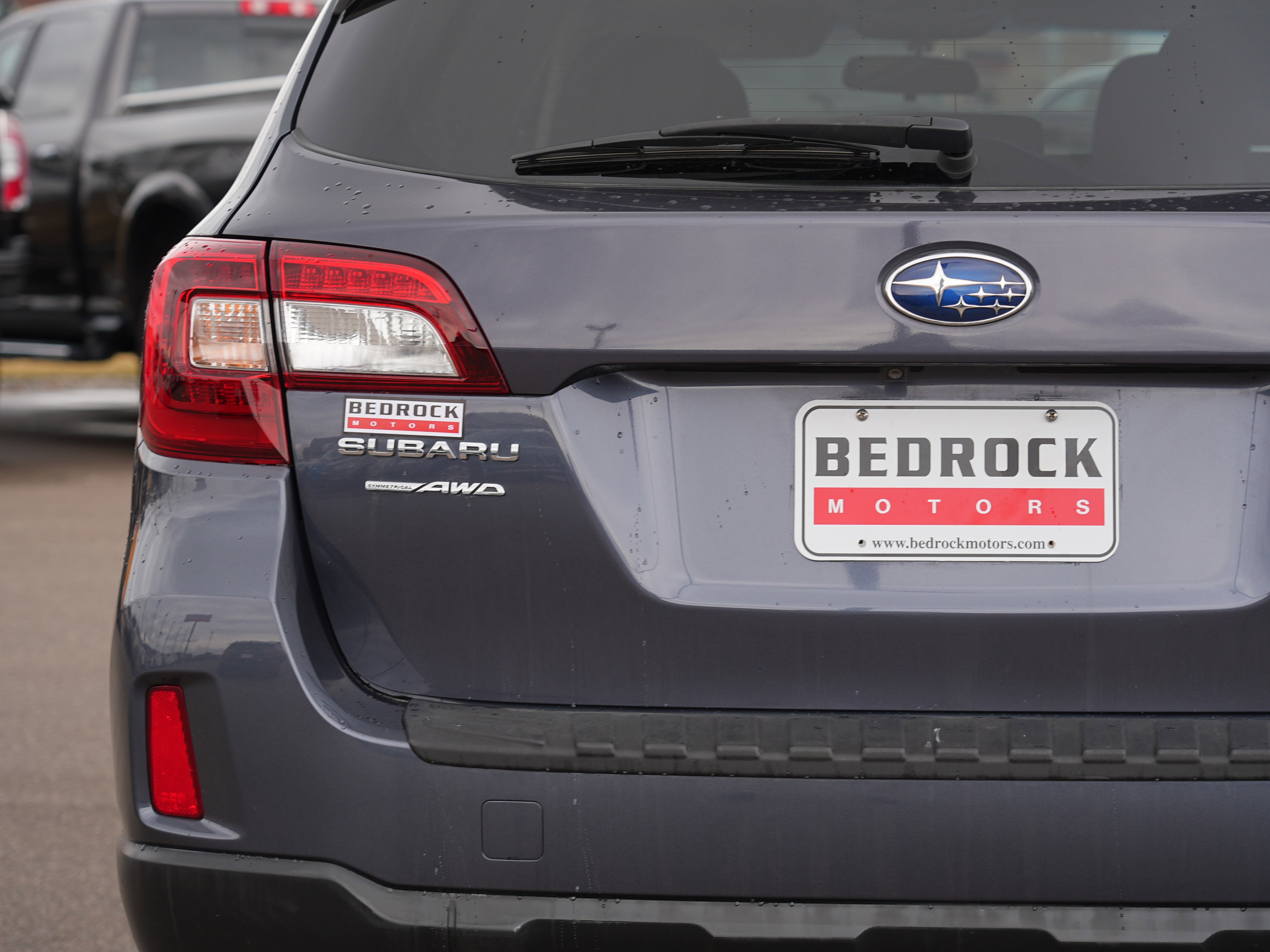 Used 2017 Subaru Outback 2.5i Premium AWD/4WD image 10