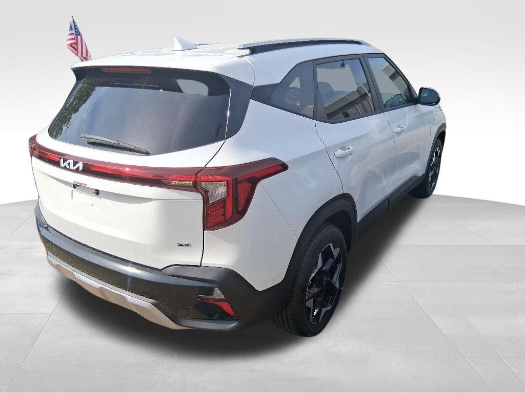 Used 2025 Kia Seltos S AWD/4WD image 4