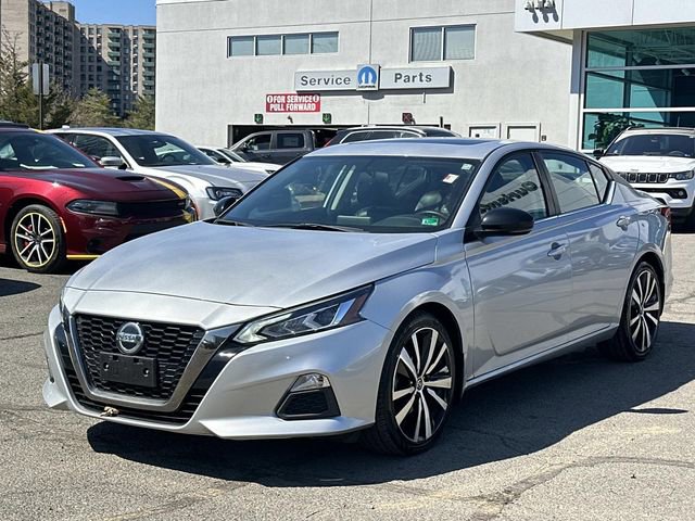 Used 2019 Nissan Altima 2.5 SR w/ SR Premium Package image 5