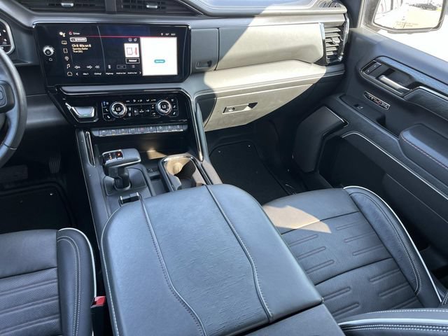 Used 2023 GMC Sierra 1500 AT4X AWD/4WD image 17