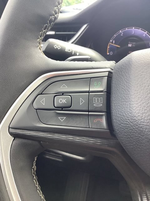 Certified 2023 Jeep Grand Cherokee L Altitude AWD/4WD image 34