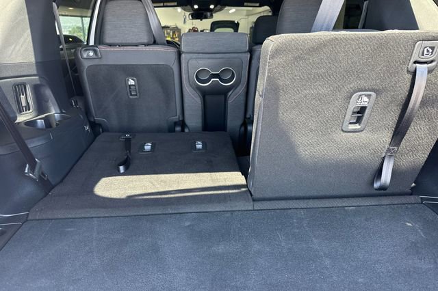 Used 2025 Honda Pilot Sport image 18