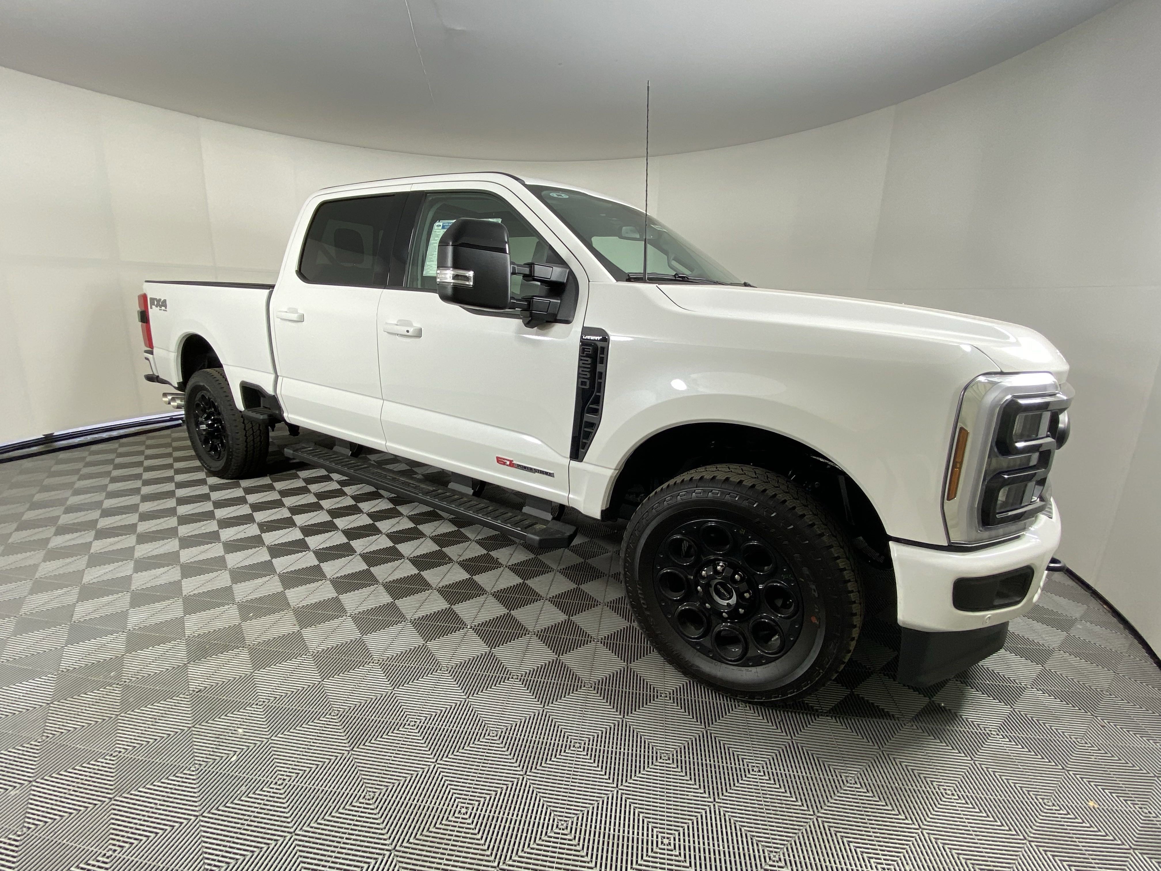 New 2025 Ford F250 Lariat w/ Lariat Ultimate Package image 7