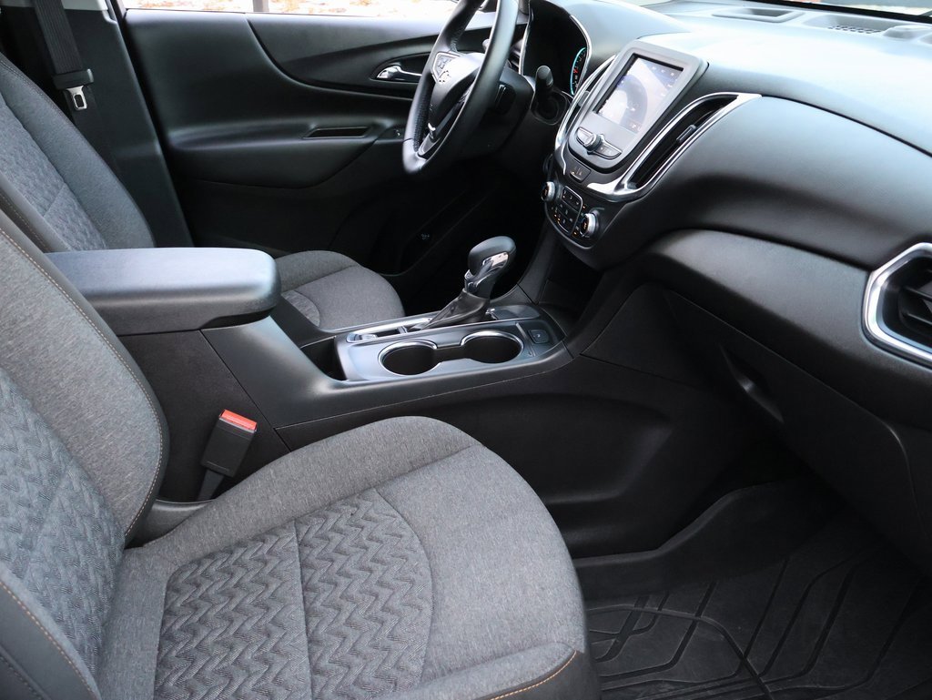 Used 2024 Chevrolet Equinox LT w/ LPO, Floor Liner Package image 12