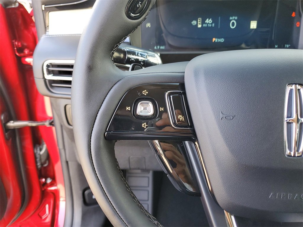 New 2026 Lincoln Corsair Premiere image 24