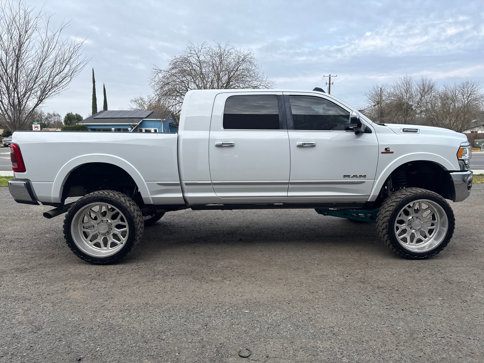 Used 2021 RAM 2500 Limited image 6