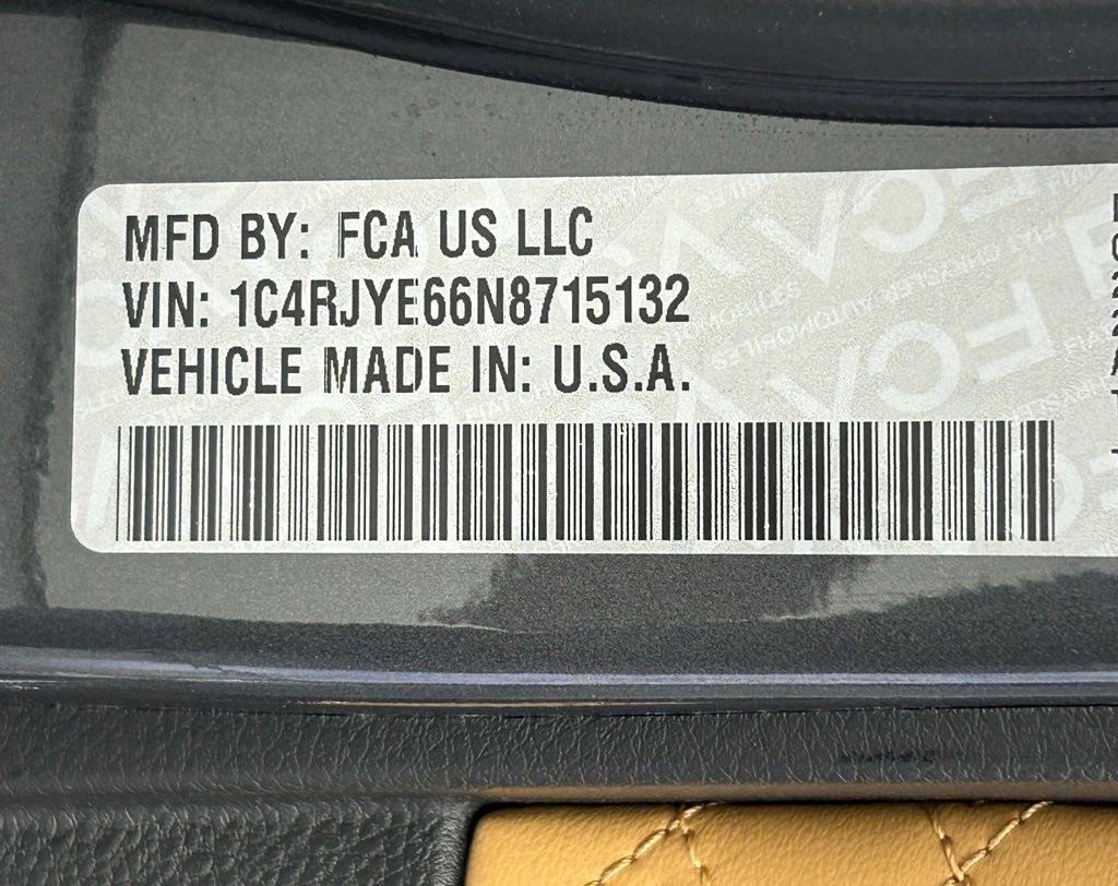 Used 2022 Jeep Grand Cherokee Summit w/ Advanced Protech Group IV AWD/4WD image 42